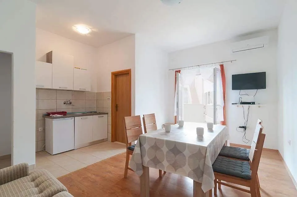 Apartment Cugura Trogir