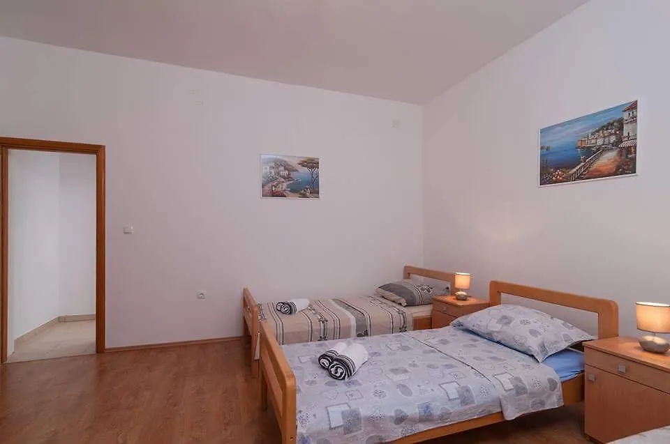 Apartment Cugura Trogir